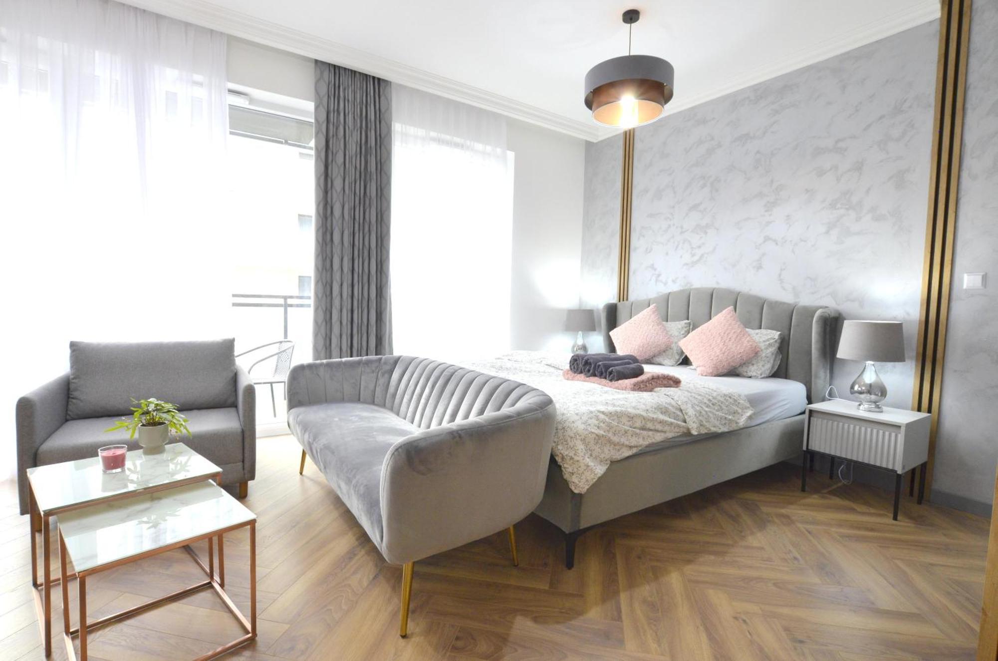 Private Parking, Secure Building - Central Apartments Old Town & Main Station Gdansk Exterior photo